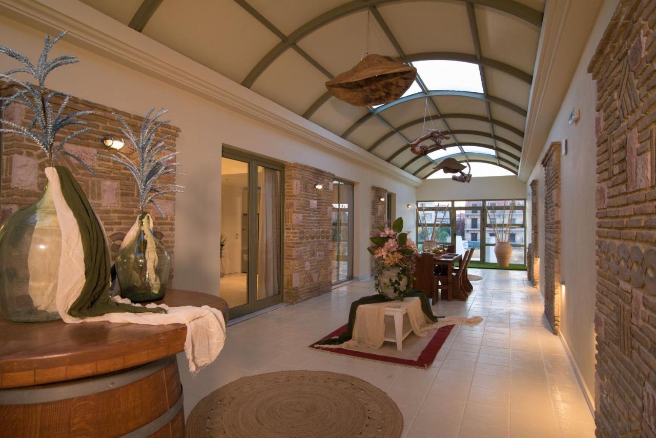 Lodge Modern Apartments, In Kalamaki Centre المظهر الخارجي الصورة