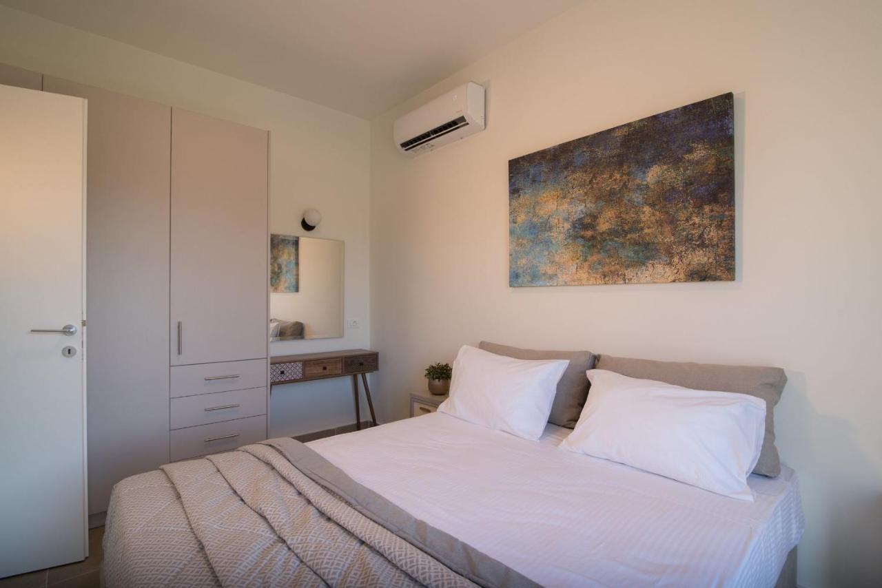 Lodge Modern Apartments, In Kalamaki Centre المظهر الخارجي الصورة