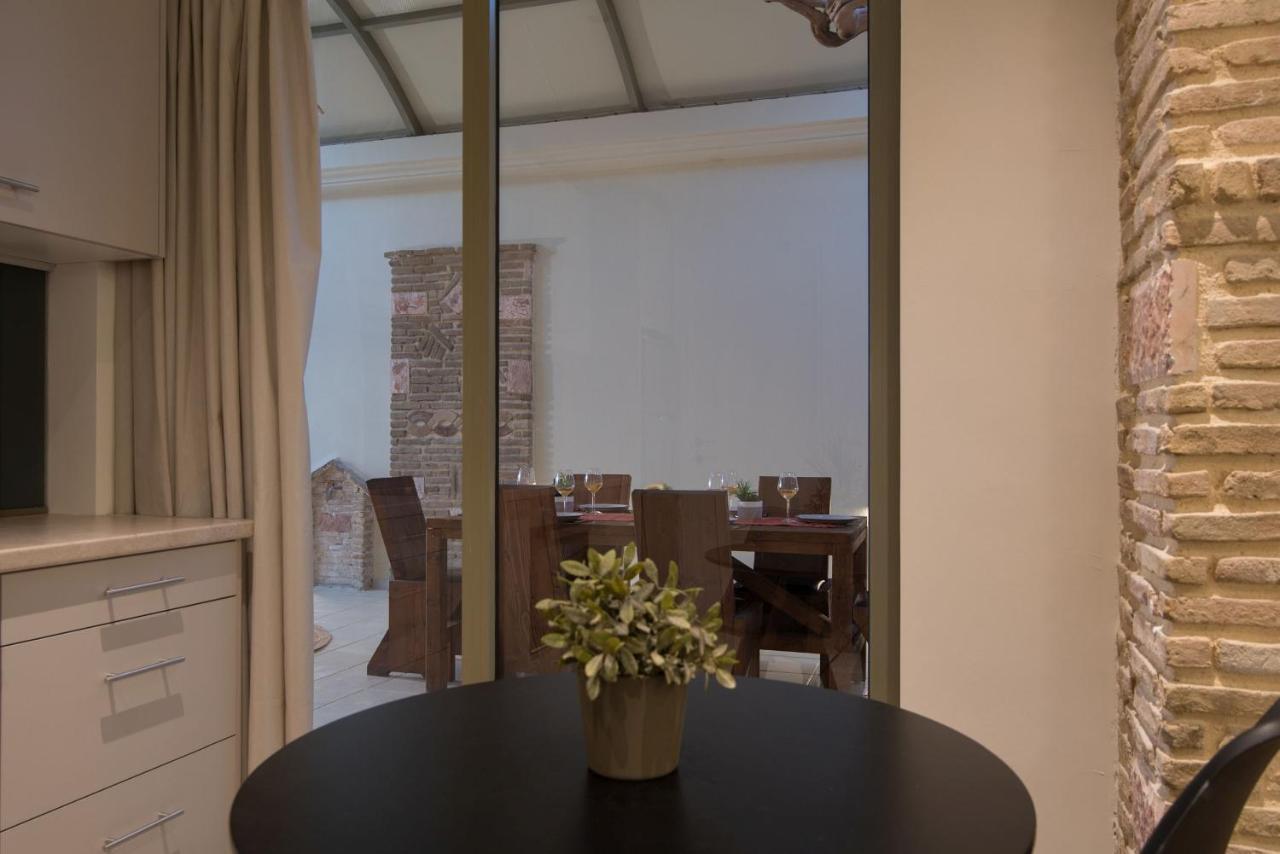 Lodge Modern Apartments, In Kalamaki Centre المظهر الخارجي الصورة