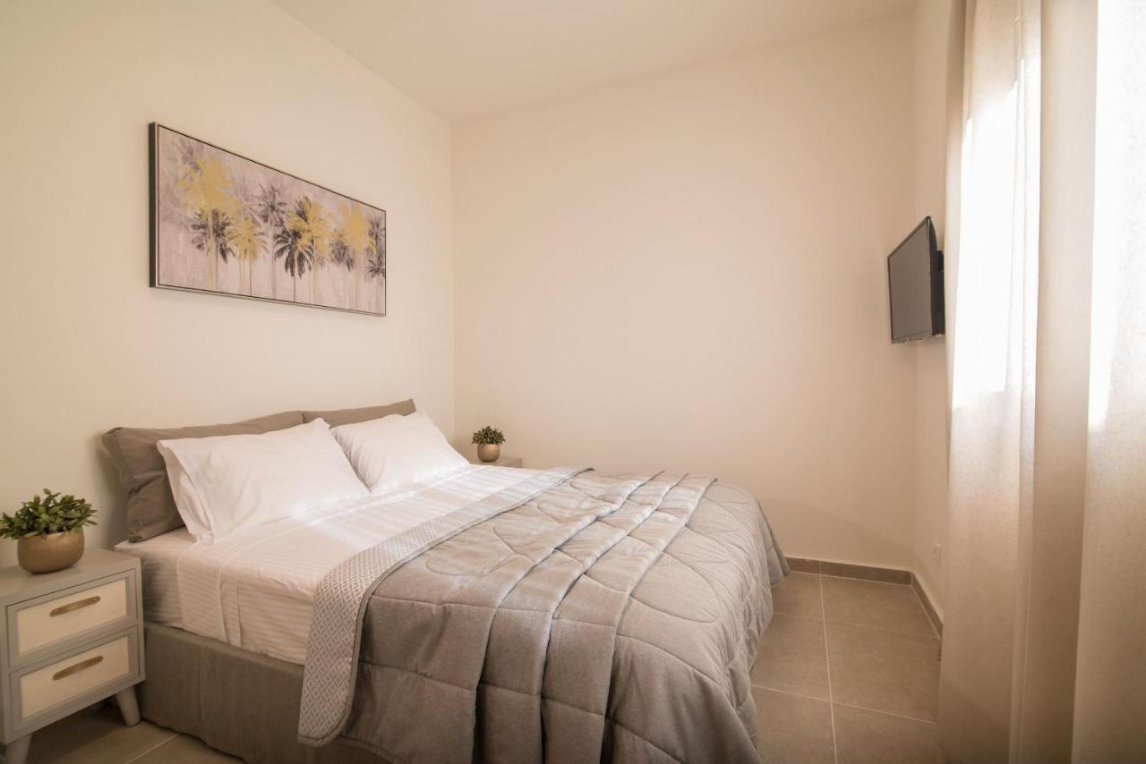 Lodge Modern Apartments, In Kalamaki Centre الغرفة الصورة