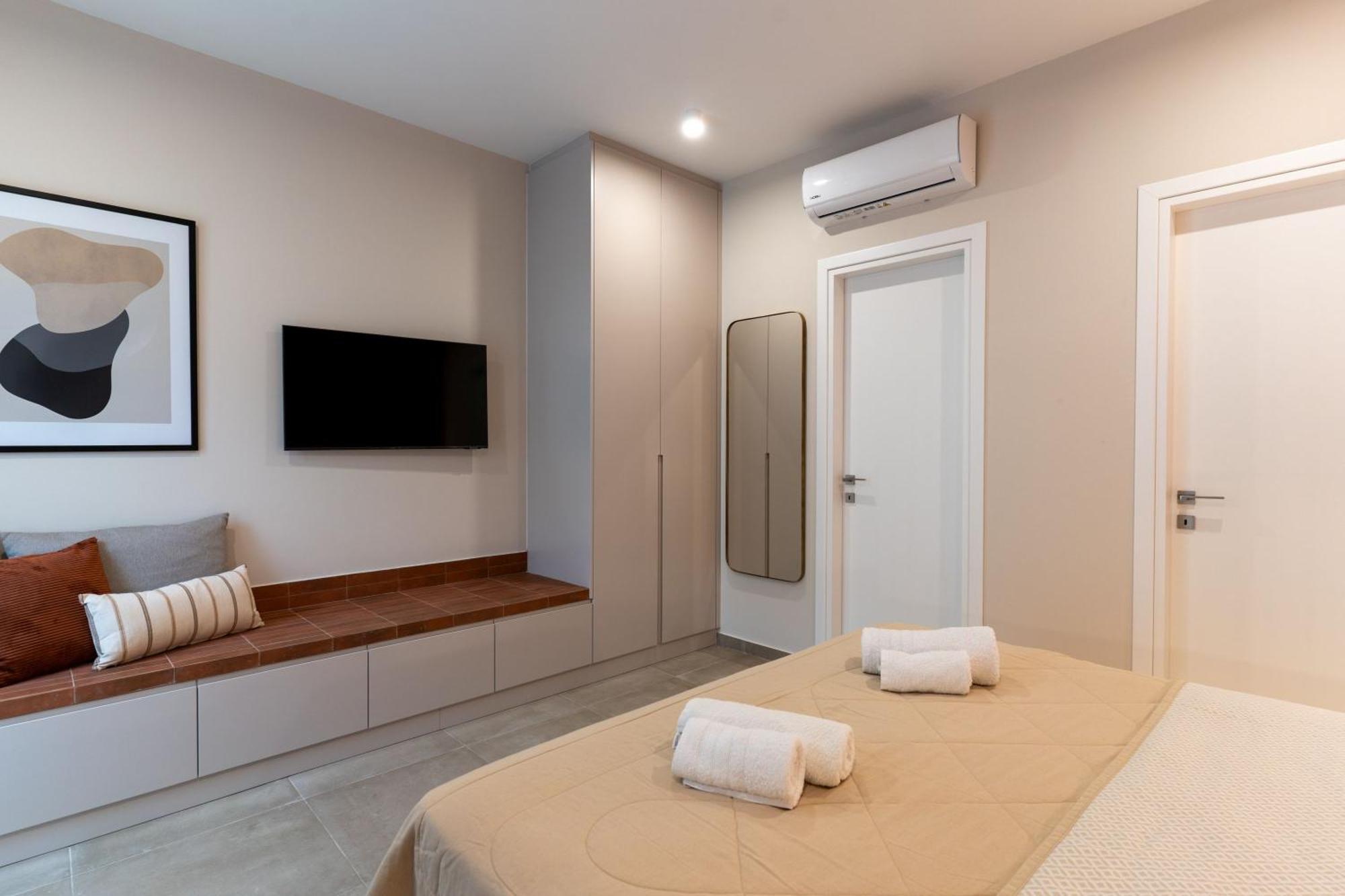 Lodge Modern Apartments, In Kalamaki Centre المظهر الخارجي الصورة